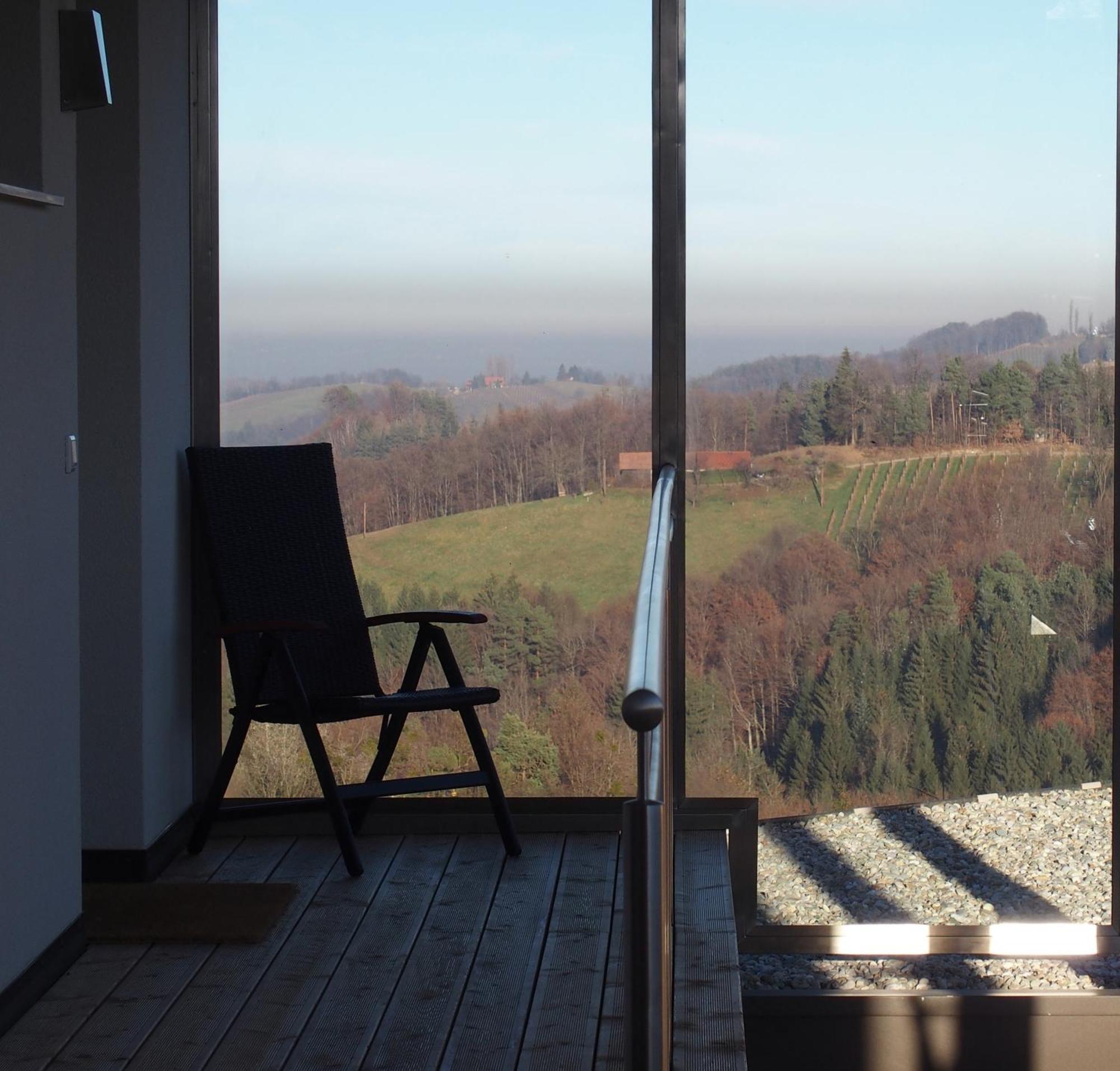 Weingut Winzerzimmer Toso Leutschach Zimmer foto